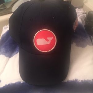 Hat Vineyard Vines. Dark navy